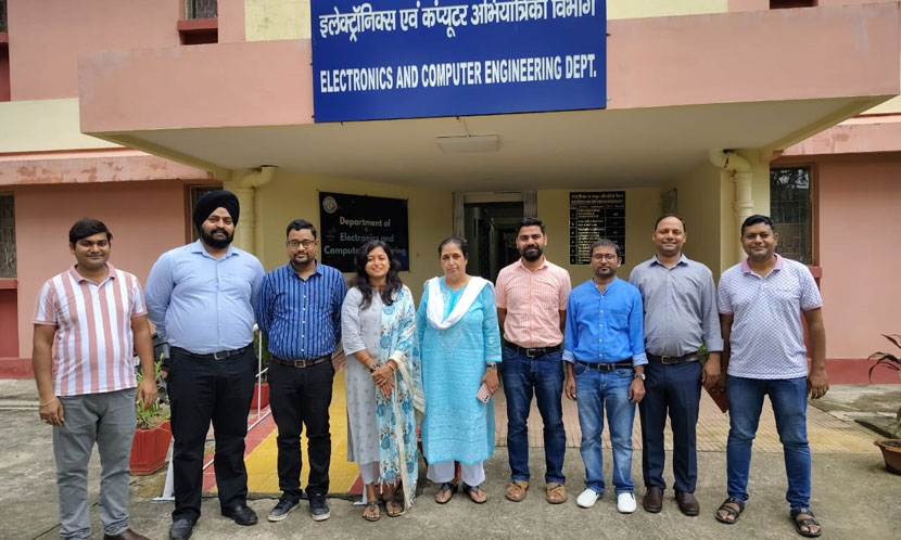 Picture with Faculties and staff of the Department